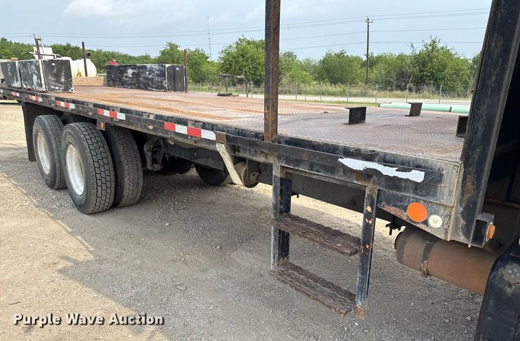 image for item EJ3744 2003 Freightliner FL80 flatbed truck