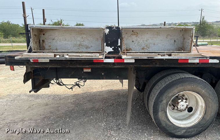 image for item EJ3744 2003 Freightliner FL80 flatbed truck