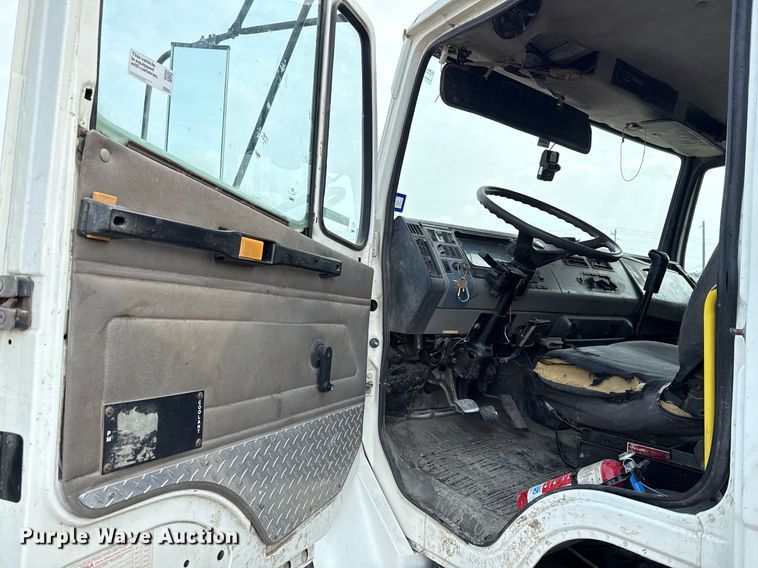 image for item EJ3744 2003 Freightliner FL80 flatbed truck