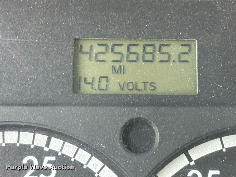 image for item EJ3744 2003 Freightliner FL80 flatbed truck