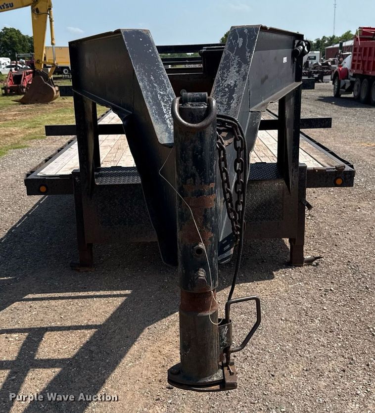 image for item EJ4660 PJ equipment trailer