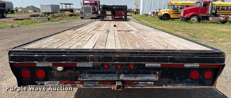 image for item EJ4660 PJ equipment trailer