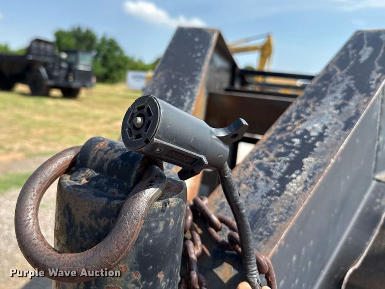 image for item EJ4660 PJ equipment trailer