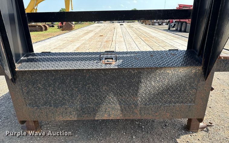 image for item EJ4660 PJ equipment trailer