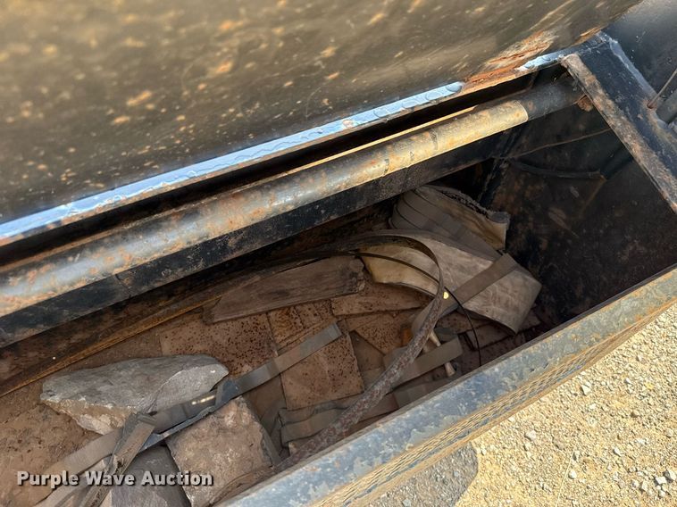 image for item EJ4660 PJ equipment trailer