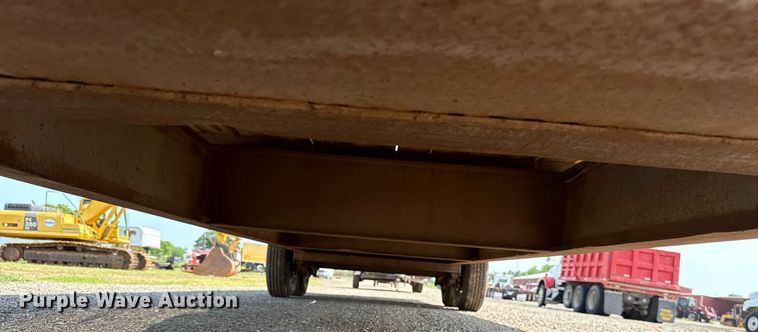 image for item EJ4660 PJ equipment trailer