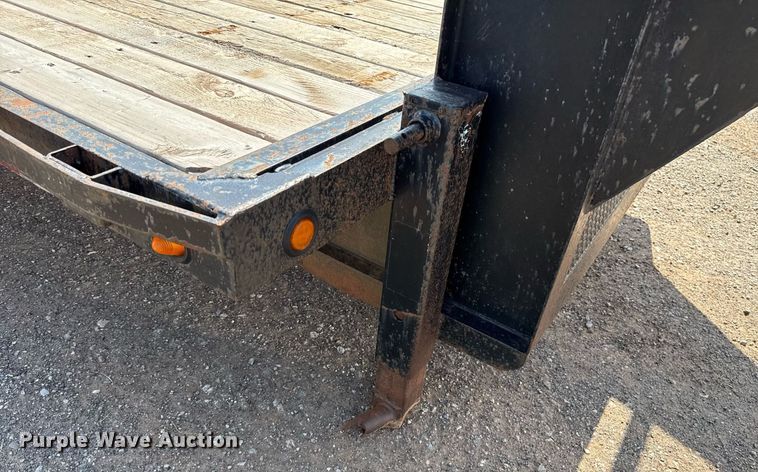 image for item EJ4660 PJ equipment trailer