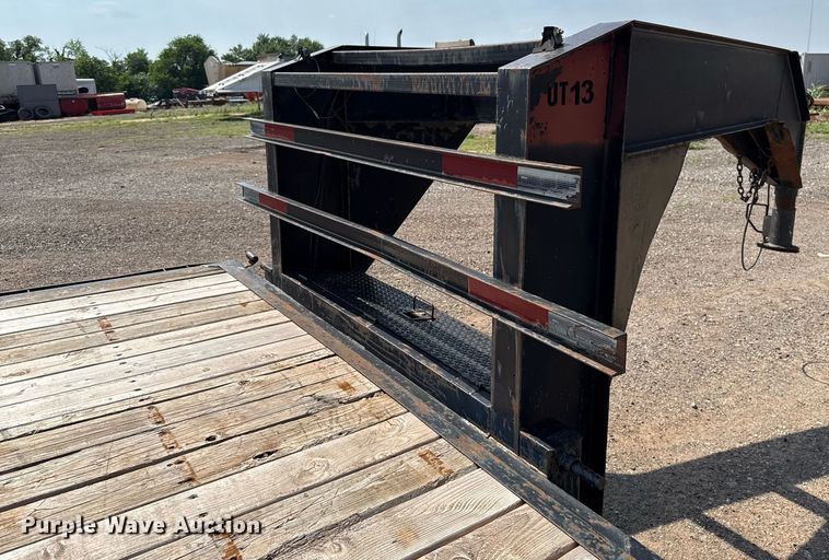 image for item EJ4660 PJ equipment trailer