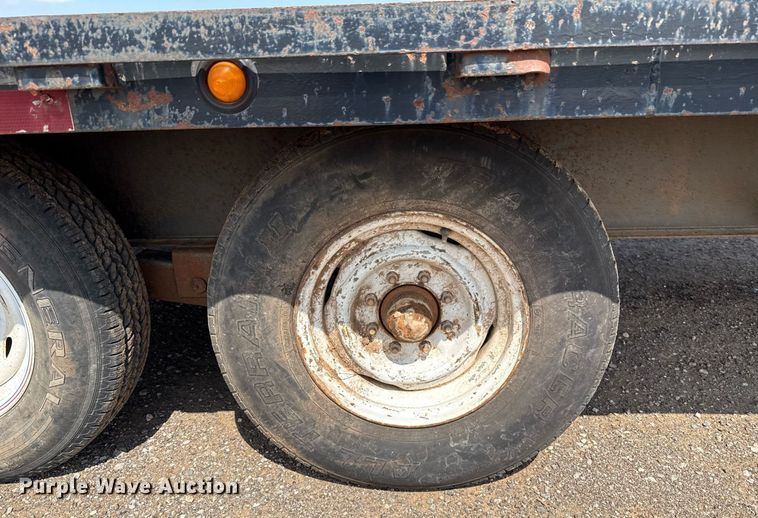 image for item EJ4660 PJ equipment trailer