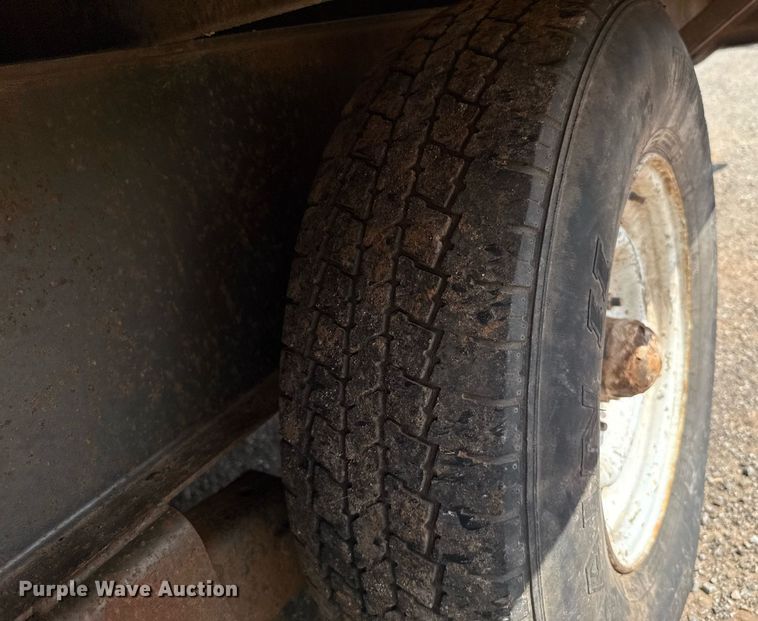 image for item EJ4660 PJ equipment trailer