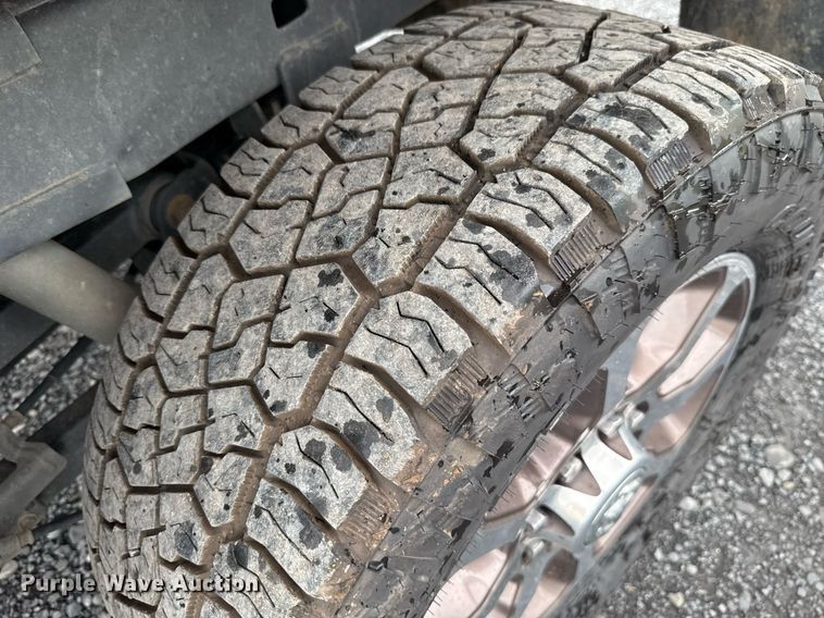 image for item EJ4805 2019 Dodge Ram 2500 Longhorn Mega Cab pickup truck