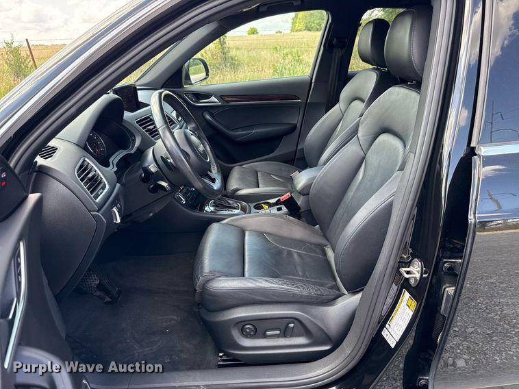 image for item EJ4807 2015 Audi Q3 Prestige Quattro SUV