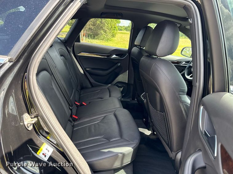 image for item EJ4807 2015 Audi Q3 Prestige Quattro SUV