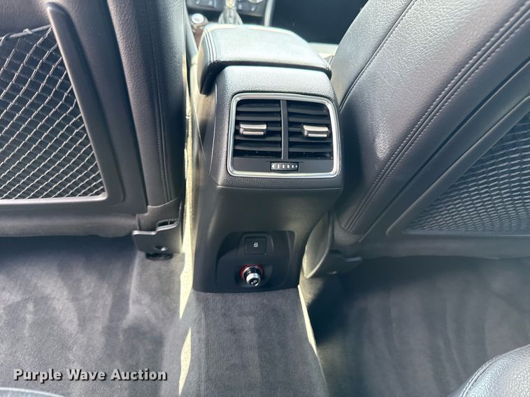 image for item EJ4807 2015 Audi Q3 Prestige Quattro SUV