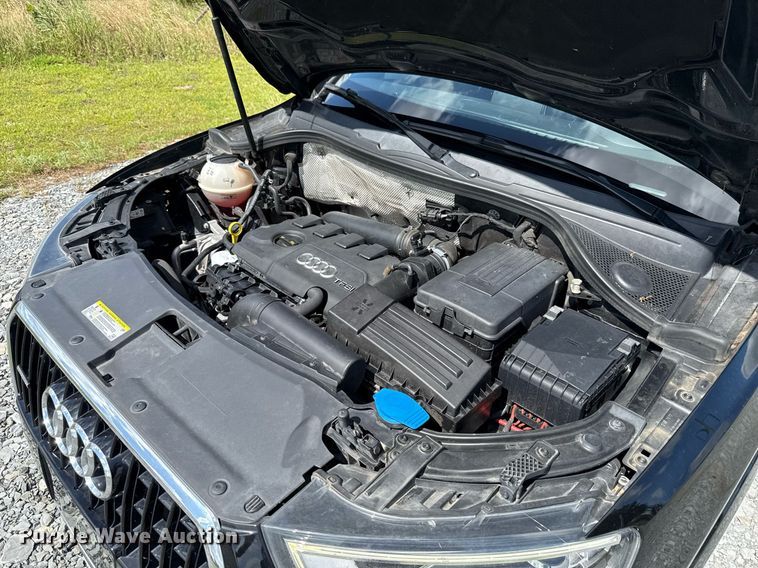 image for item EJ4807 2015 Audi Q3 Prestige Quattro SUV