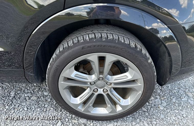 image for item EJ4807 2015 Audi Q3 Prestige Quattro SUV