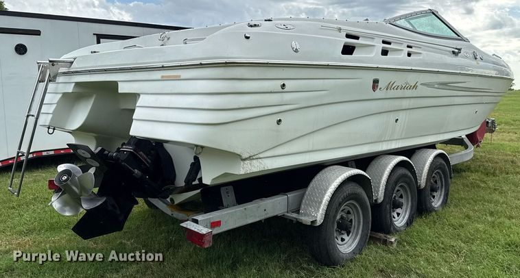 image for item EJ4808 2001 Mariah SHABAHZ boat