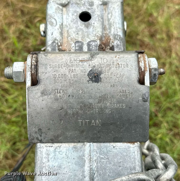 image for item EJ4808 2001 Mariah SHABAHZ boat