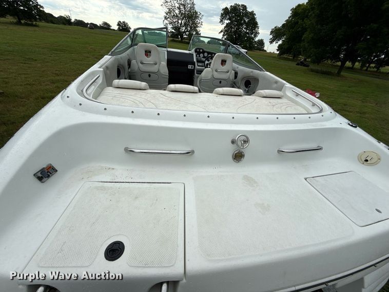 image for item EJ4808 2001 Mariah SHABAHZ boat