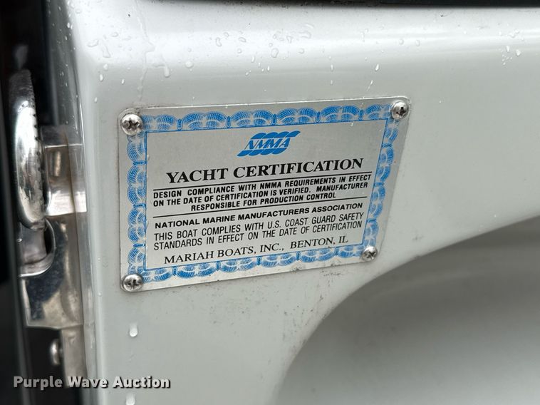 image for item EJ4808 2001 Mariah SHABAHZ boat