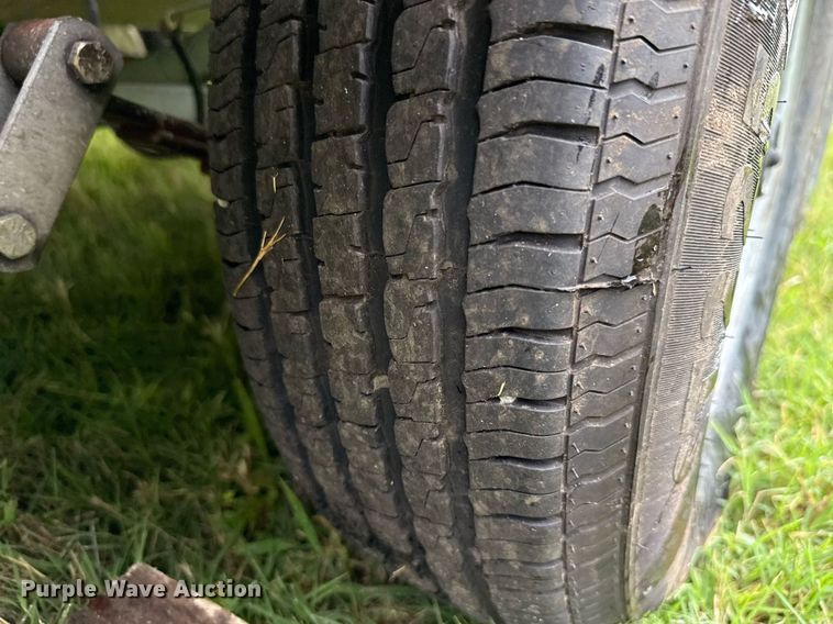 image for item EJ4808 2001 Mariah SHABAHZ boat