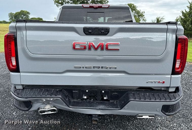 image for item EJ4809 2024 GMC Sierra 1500 Crew Cab pickup truck