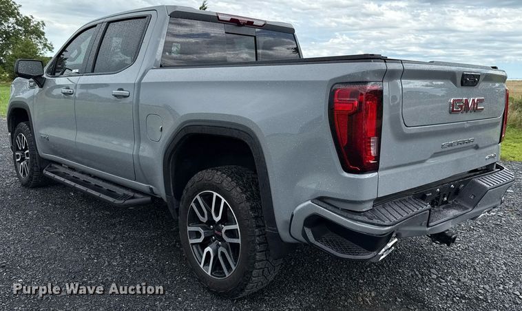 image for item EJ4809 2024 GMC Sierra 1500 Crew Cab pickup truck