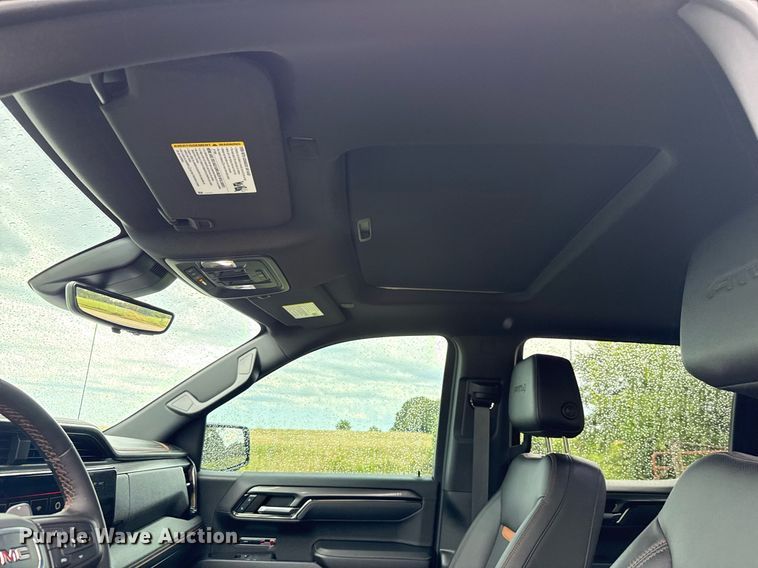 image for item EJ4809 2024 GMC Sierra 1500 Crew Cab pickup truck