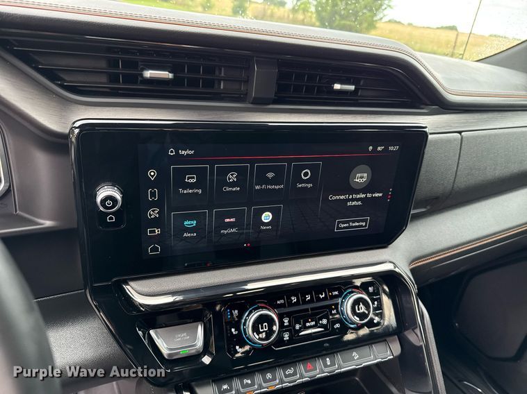 image for item EJ4809 2024 GMC Sierra 1500 Crew Cab pickup truck