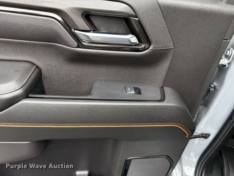 image for item EJ4809 2024 GMC Sierra 1500 Crew Cab pickup truck