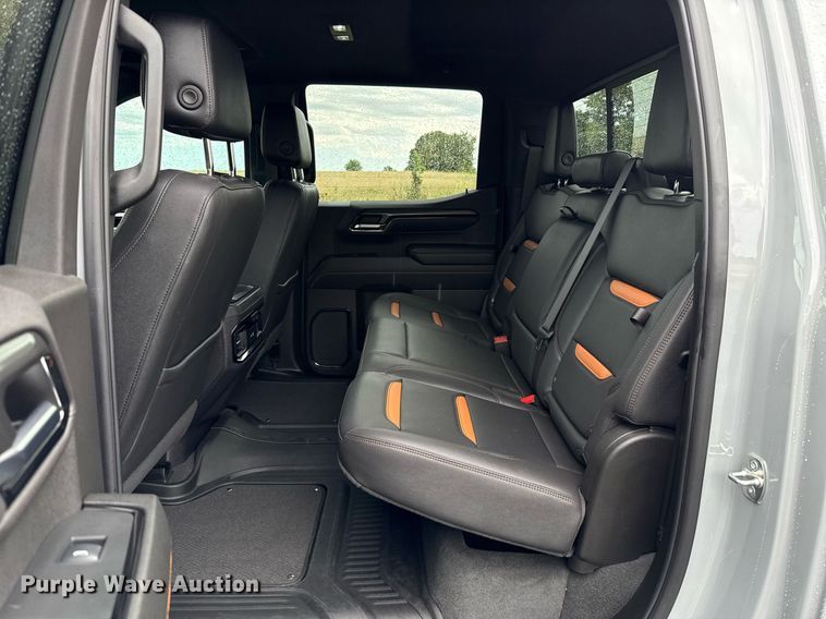 image for item EJ4809 2024 GMC Sierra 1500 Crew Cab pickup truck