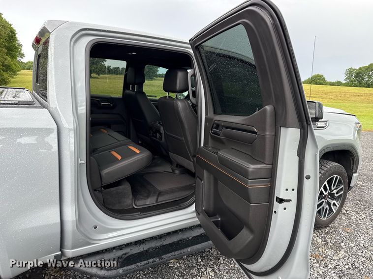 image for item EJ4809 2024 GMC Sierra 1500 Crew Cab pickup truck