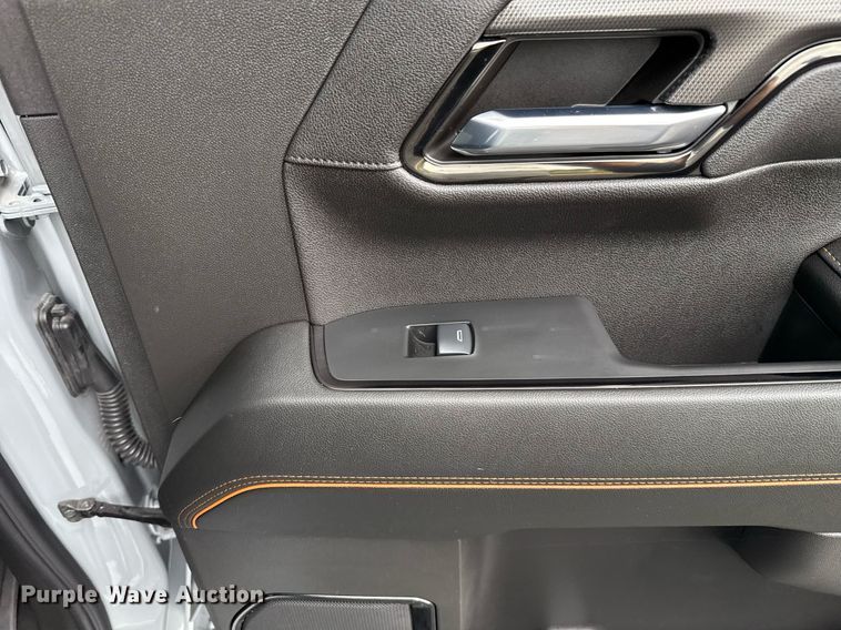 image for item EJ4809 2024 GMC Sierra 1500 Crew Cab pickup truck