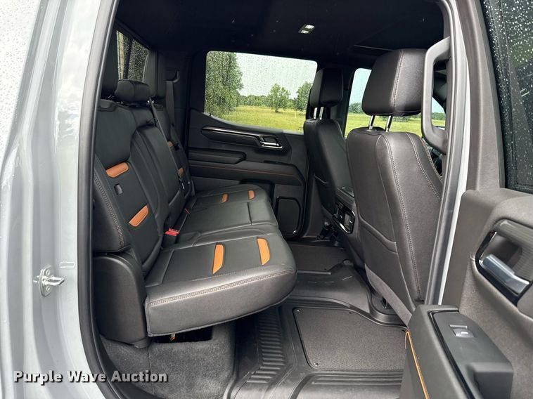 image for item EJ4809 2024 GMC Sierra 1500 Crew Cab pickup truck