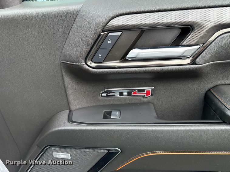 image for item EJ4809 2024 GMC Sierra 1500 Crew Cab pickup truck