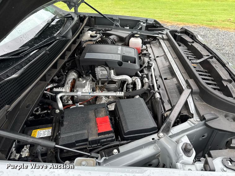 image for item EJ4809 2024 GMC Sierra 1500 Crew Cab pickup truck