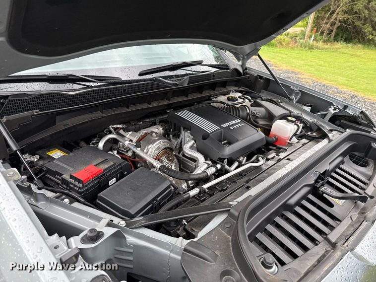 image for item EJ4809 2024 GMC Sierra 1500 Crew Cab pickup truck