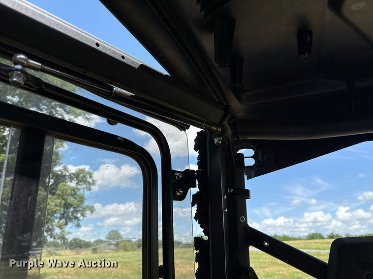 image for item EJ4810 2023 Can-Am Defender MAX utility vehicle