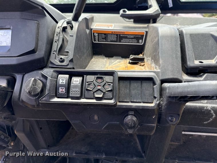 image for item EJ4810 2023 Can-Am Defender MAX utility vehicle