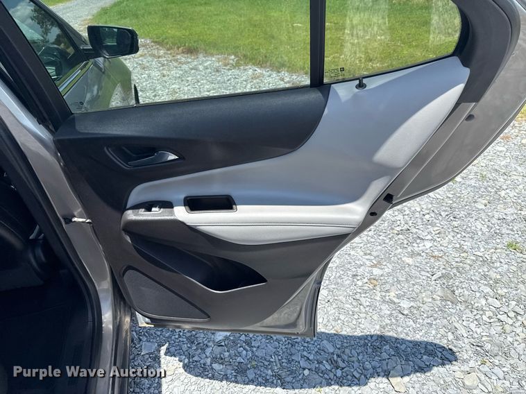 image for item EJ4811 2018 Chevrolet Equinox SUV