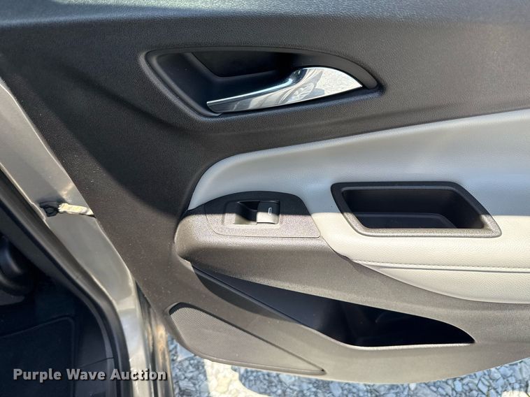 image for item EJ4811 2018 Chevrolet Equinox SUV