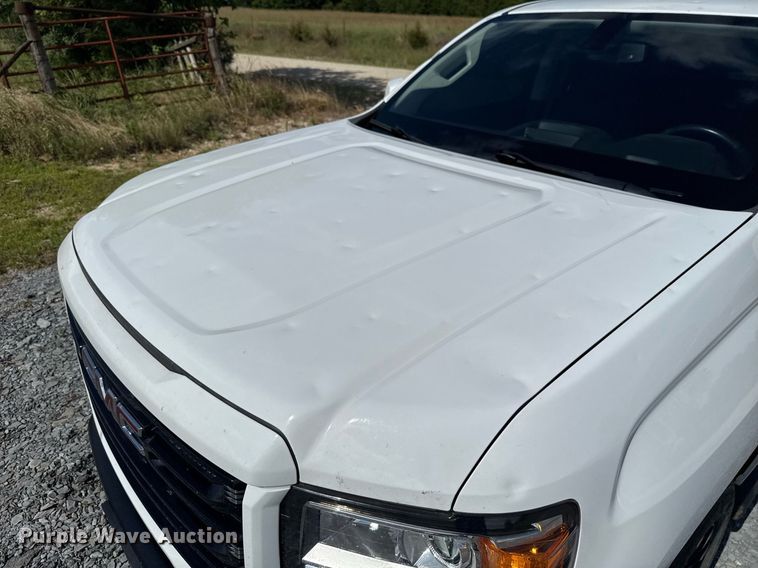 image for item EJ4812 2022 GMC Canyon Crew Cab pickup truck