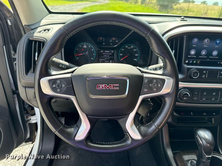 image for item EJ4812 2022 GMC Canyon Crew Cab pickup truck