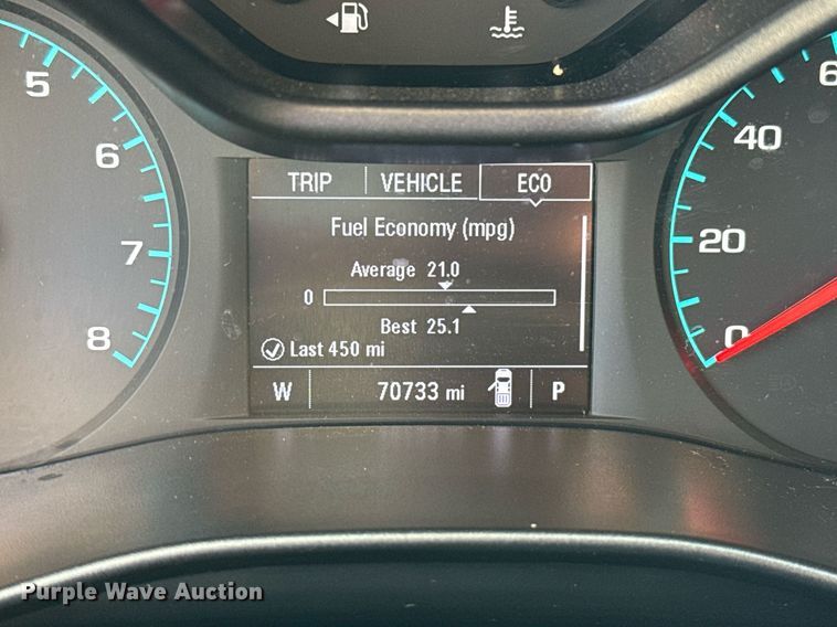 image for item EJ4812 2022 GMC Canyon Crew Cab pickup truck