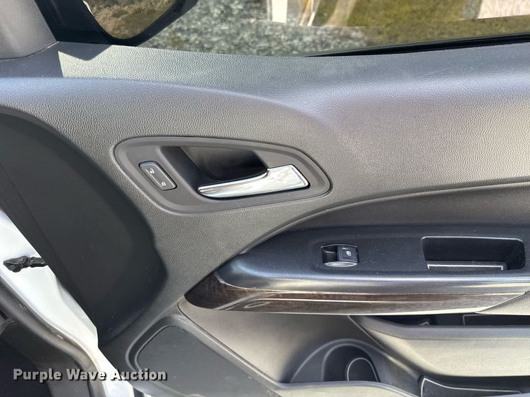 image for item EJ4812 2022 GMC Canyon Crew Cab pickup truck