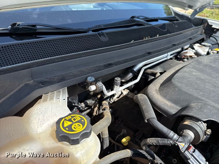 image for item EJ4812 2022 GMC Canyon Crew Cab pickup truck