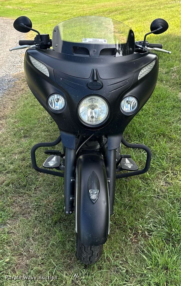 image for item EJ4813 2016 Indian Chieftain motorcycle