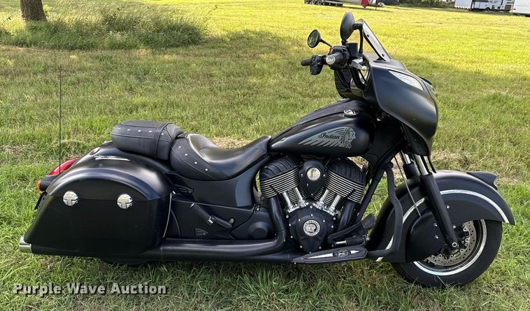 image for item EJ4813 2016 Indian Chieftain motorcycle
