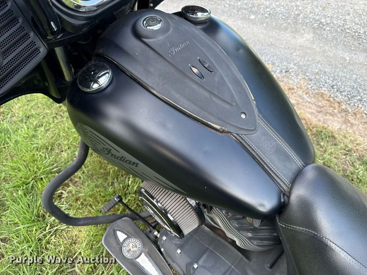 image for item EJ4813 2016 Indian Chieftain motorcycle