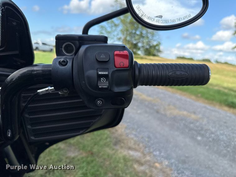 image for item EJ4813 2016 Indian Chieftain motorcycle